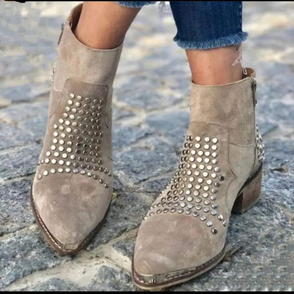 Botas Tachuelas Ante Punta Fina Tacón Grueso Mujer | Luna Cruz