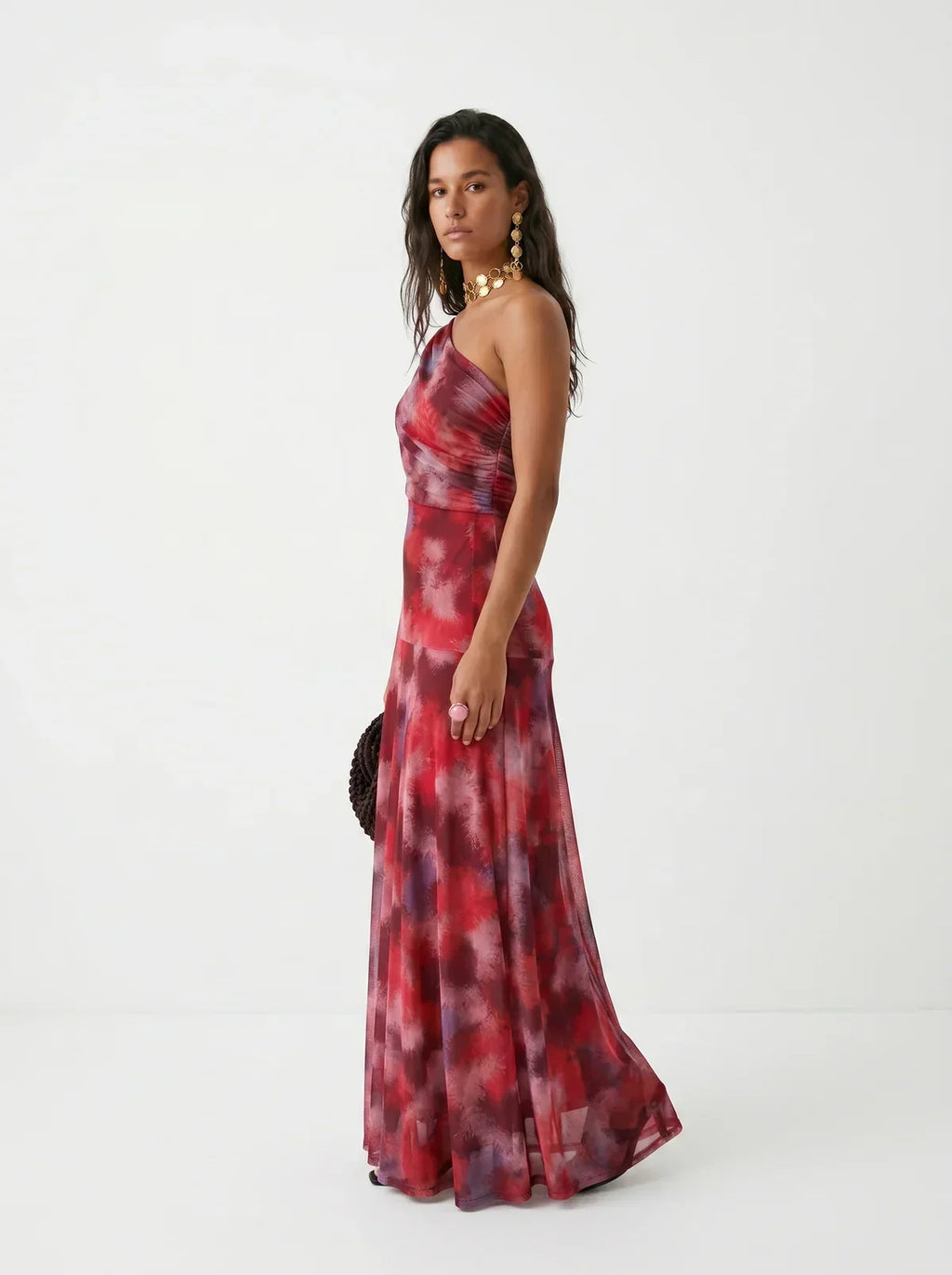 Vestido largo de invitada de boda y de ceremonia con escote drapeado al hombro | Largo