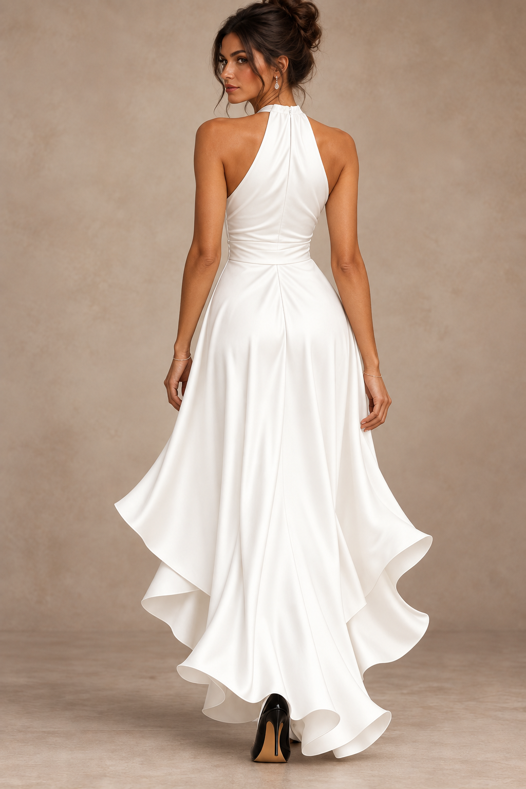 Robe Longue en Satin Col Licou à Volants Femme | Ombeline