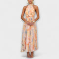 Vestido elegante de invitada de boda con estampado acuarela | Maxi