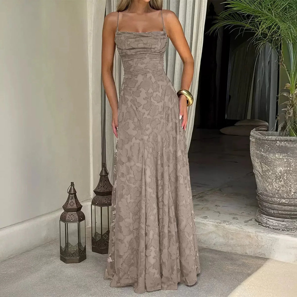 vestido Elegante de noche floral de invitada de boda con tirantes finos y espalda de cordones | Maxi
