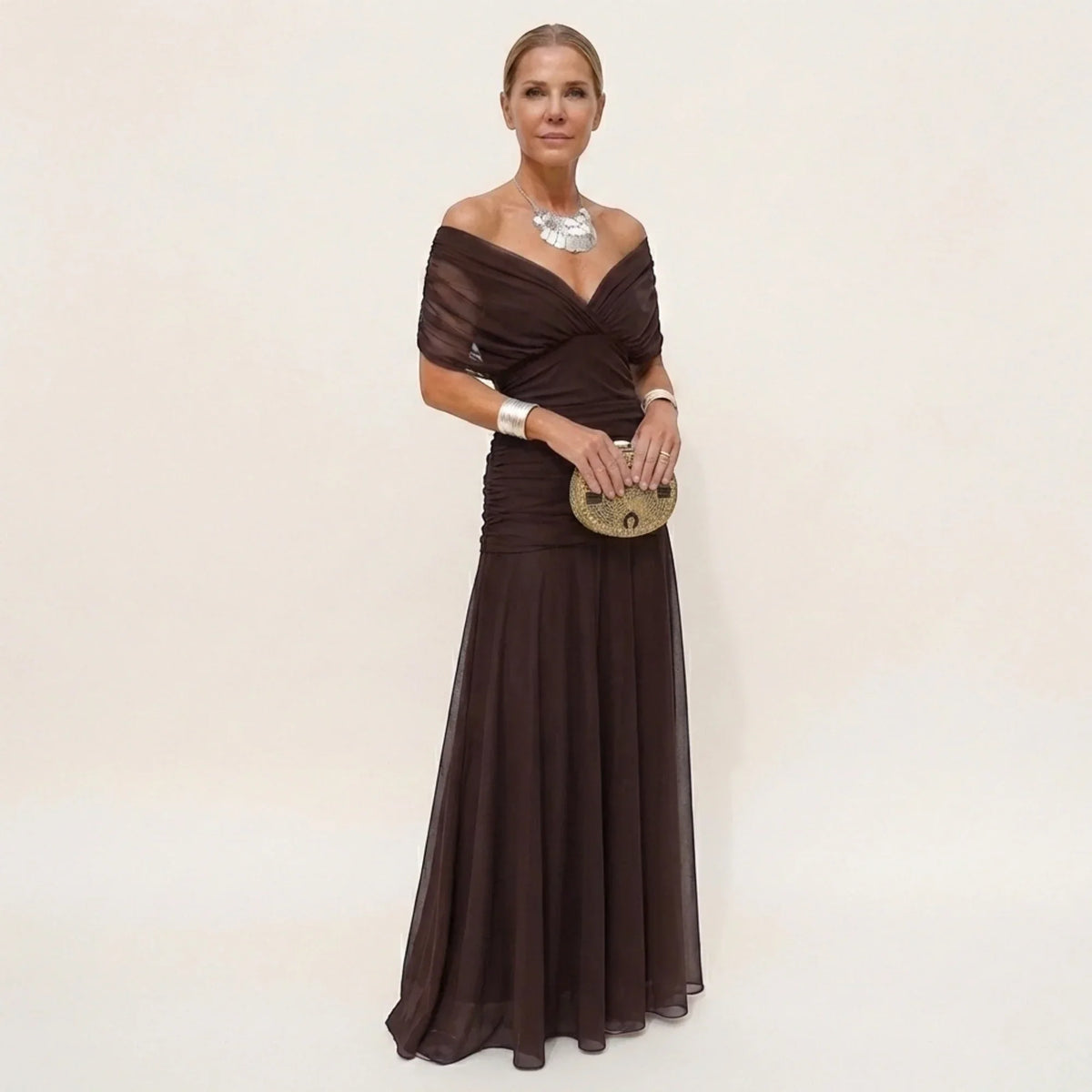Robe de soirée longue élégante à épaules dénudées | Leila