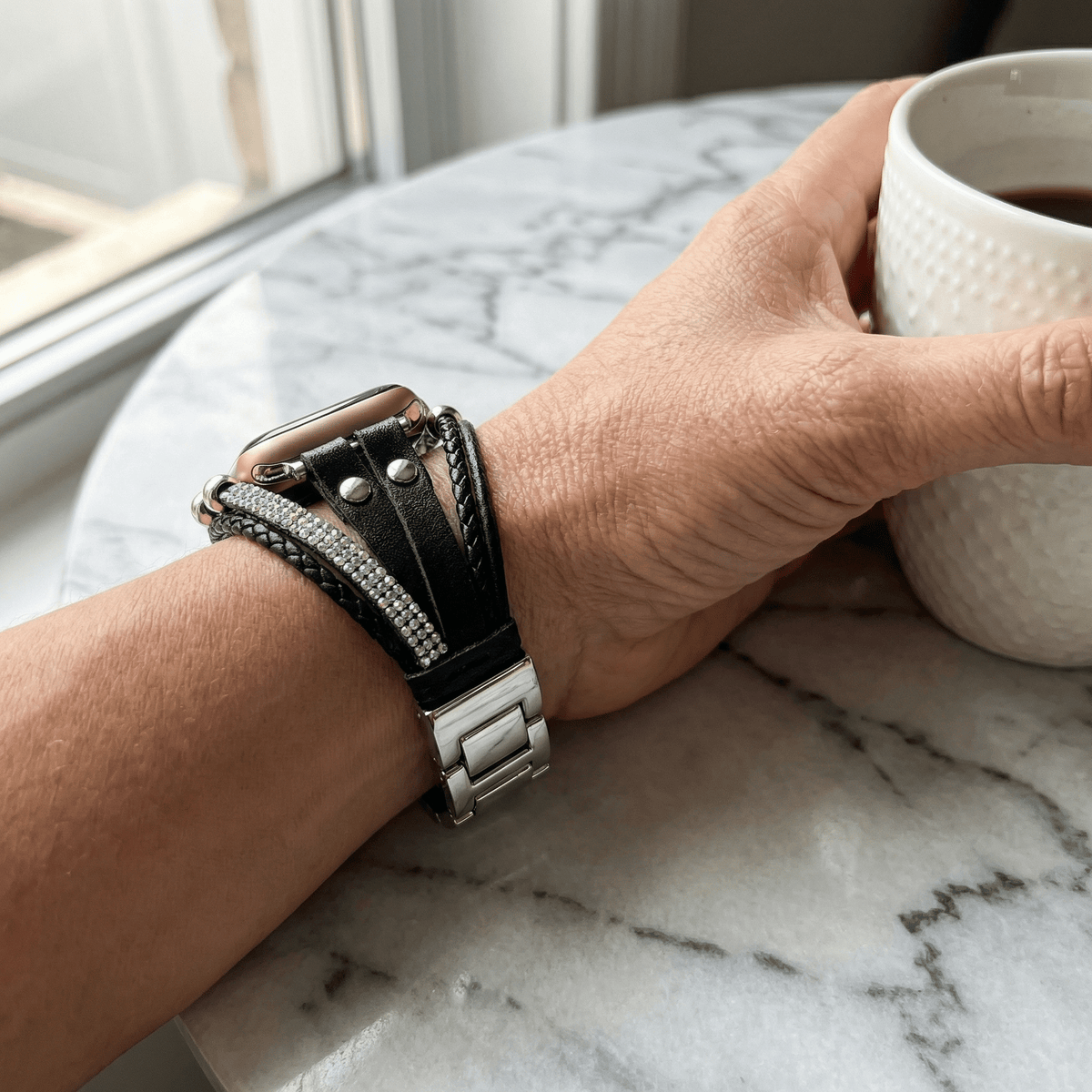 Pulsera Apple Watch de múltiples hileras, con strass y trenzado, para mujer, modelo Melona