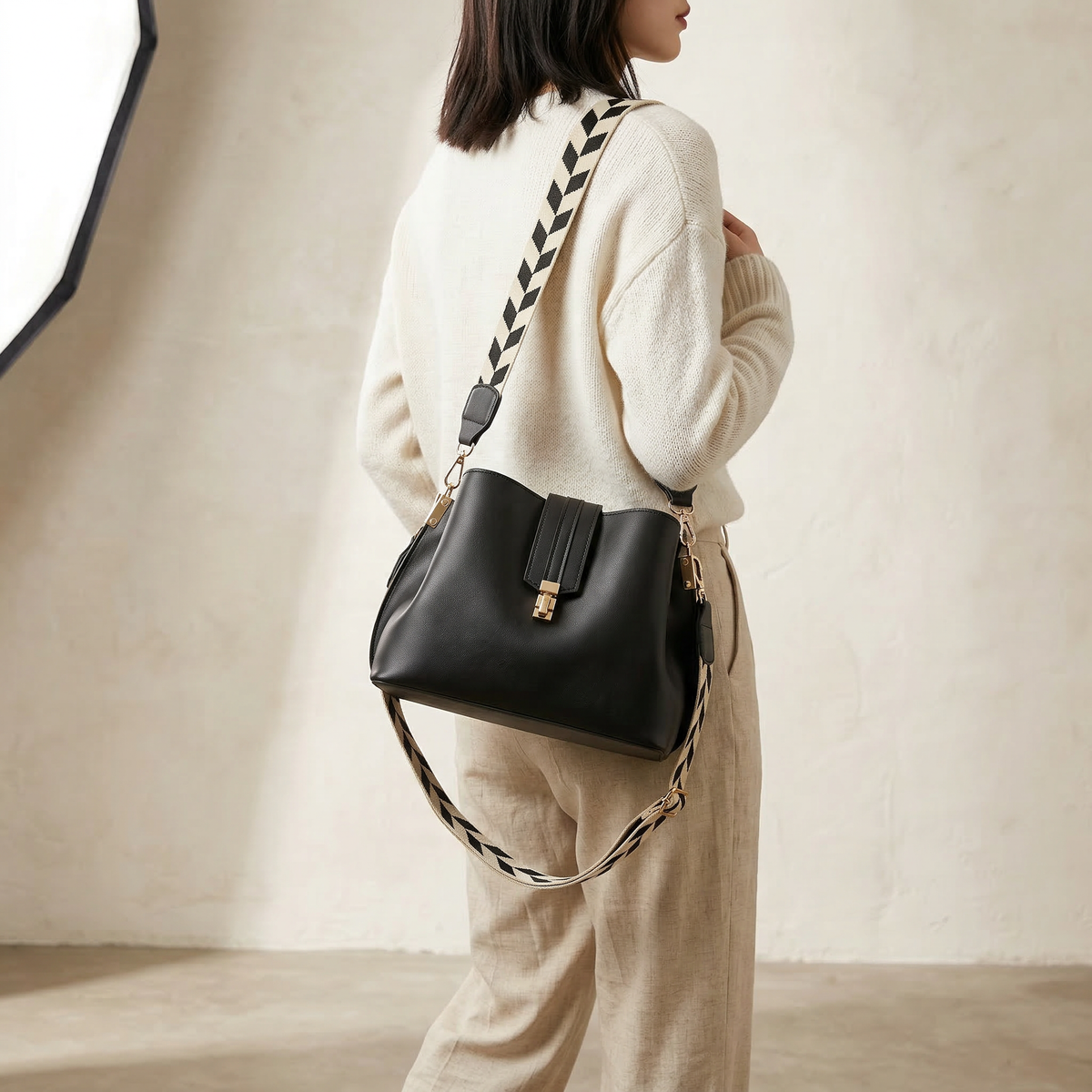 Bolso de Hombro Elegante de Mujer Negro y Marrón | Elena
