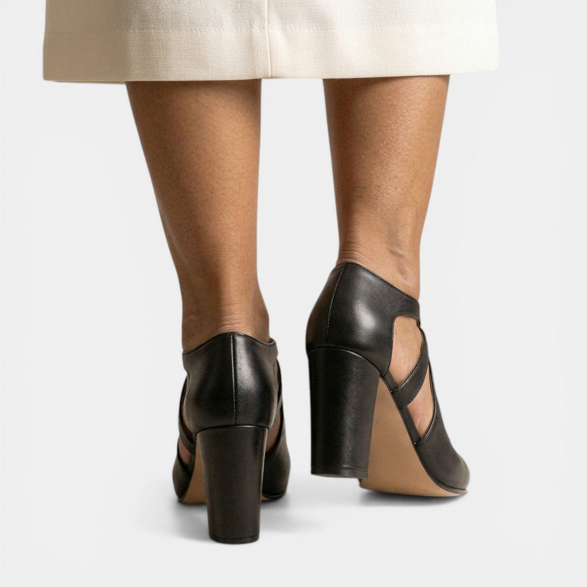 Sandalias Elegante T-strap Cuero Tacón Mujer | Dune